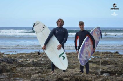 Surfing lessons in Tenerife 3
